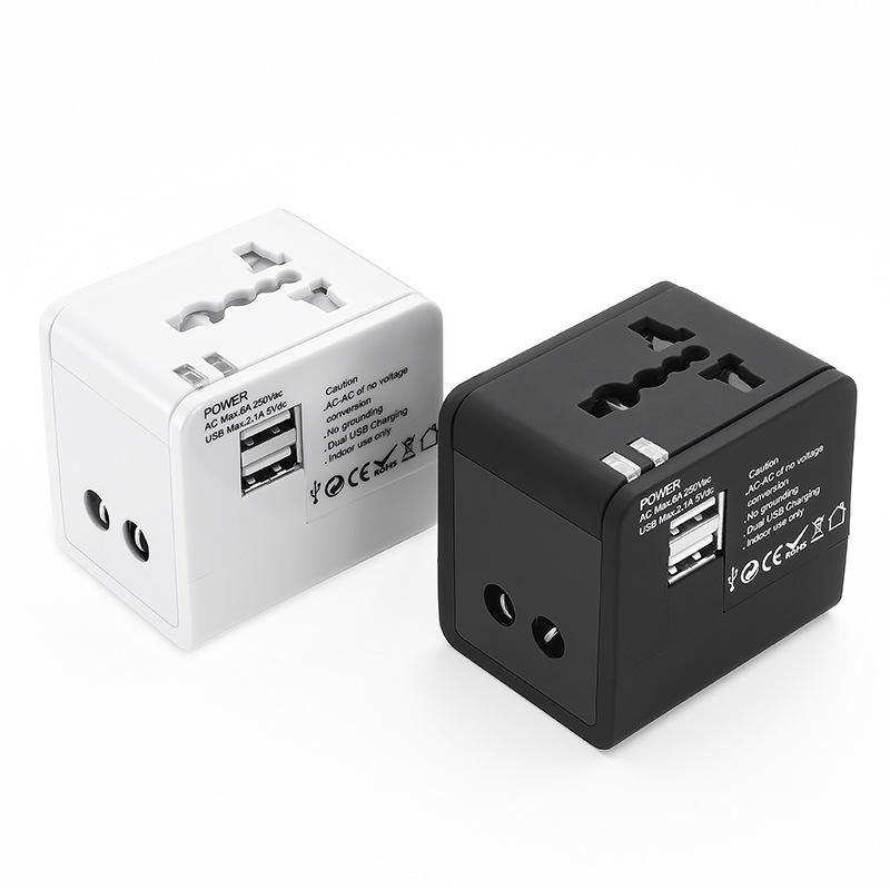 Univerzális utazási adapter kettős USB porttal